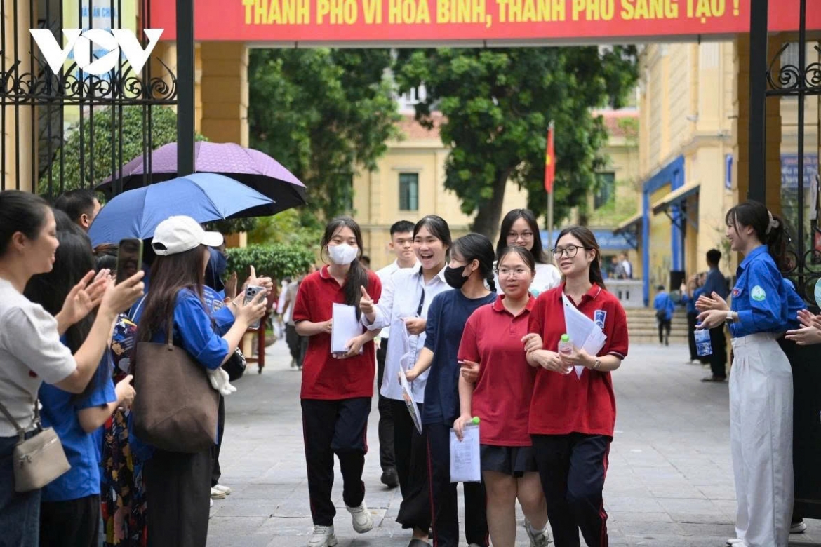 Đề xuất giảm phương thức xét tuyển: Trường lo khó tuyển, học sinh khó xoay xở